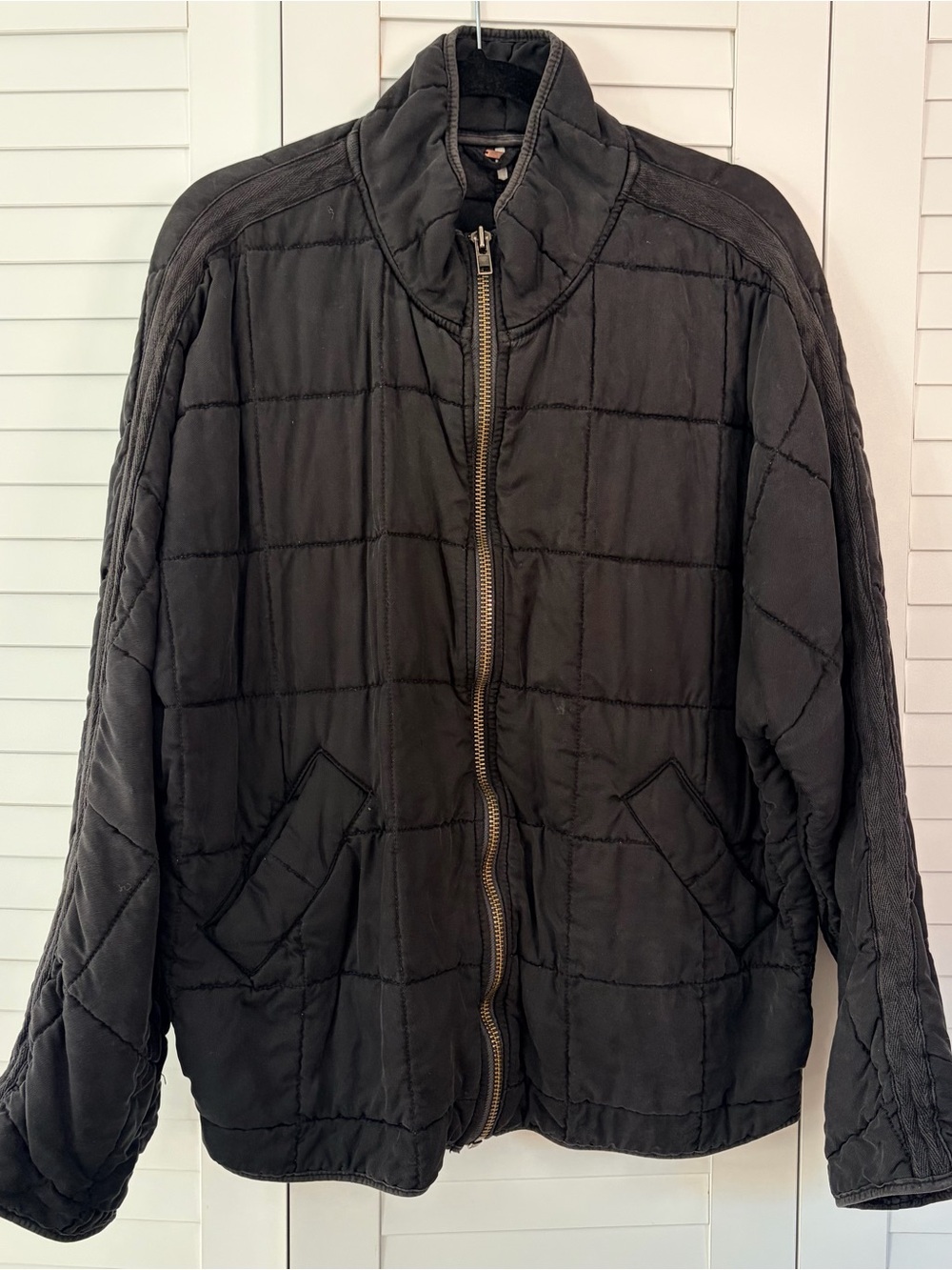 Free People Dolman Women’s Black Quilted Zip-Front Jacket